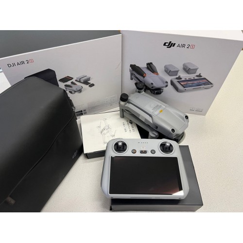Квадрокоптер DJI AIR 2S Fly More Combo (пульт DJI RC с экраном) в Серпухове