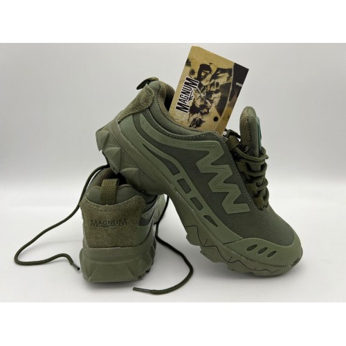 Треккинговые кроссовки «MAGNUM» летние в Серпухове