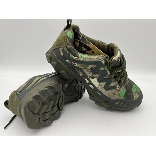 Треккинговые кроссовки «MAGNUM» летние в Серпухове